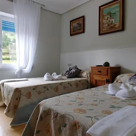 & Restaurante Miralpas Hotel