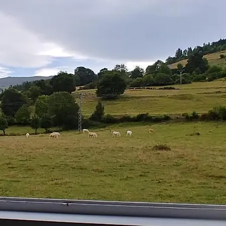 & Restaurante Miralpas Hotel