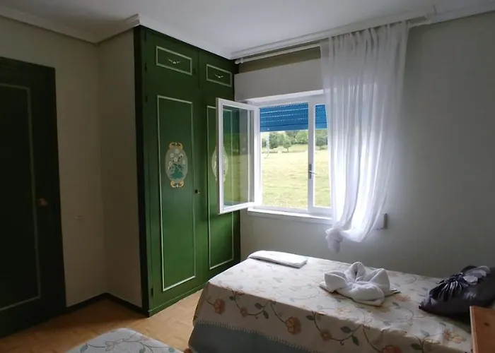 Hotel & Restaurante Miralpas *